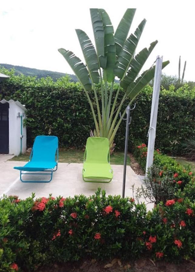 C&H campestre el oasis Bed and Breakfast Ricaurte Eksteriør billede